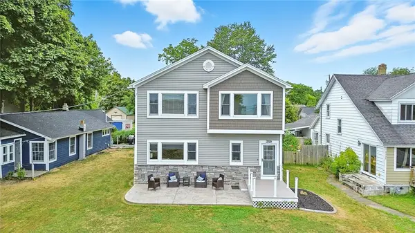 3329 Edgemere Drive, Rochester, NY 14612