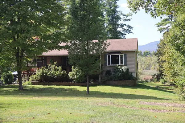 132 Dutchtown Road, Saugerties, NY 12477