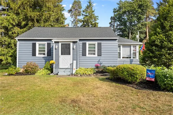 28 Coolidge Ave, Spencerport, NY 14559