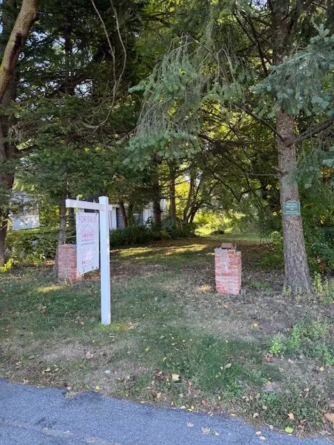 21 Dodridge Street, Rochester, NY 14612