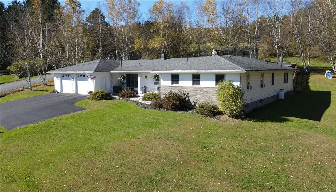 146 Canasawacta Terrace, Norwich, NY 13815 - Image #1