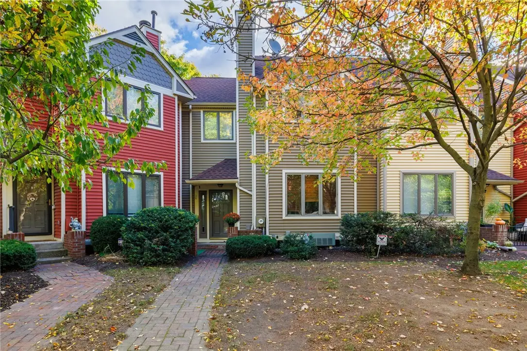 34 Cornhill Place, Rochester, NY 14608 - Image #1