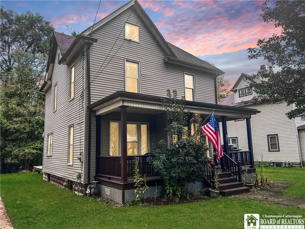 122 Weeks Street, Jamestown, NY 14701 - Image #1