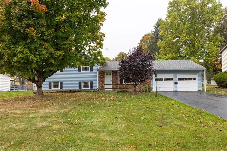 7 W Canon Drive, Rochester, NY 14624 - Image #2