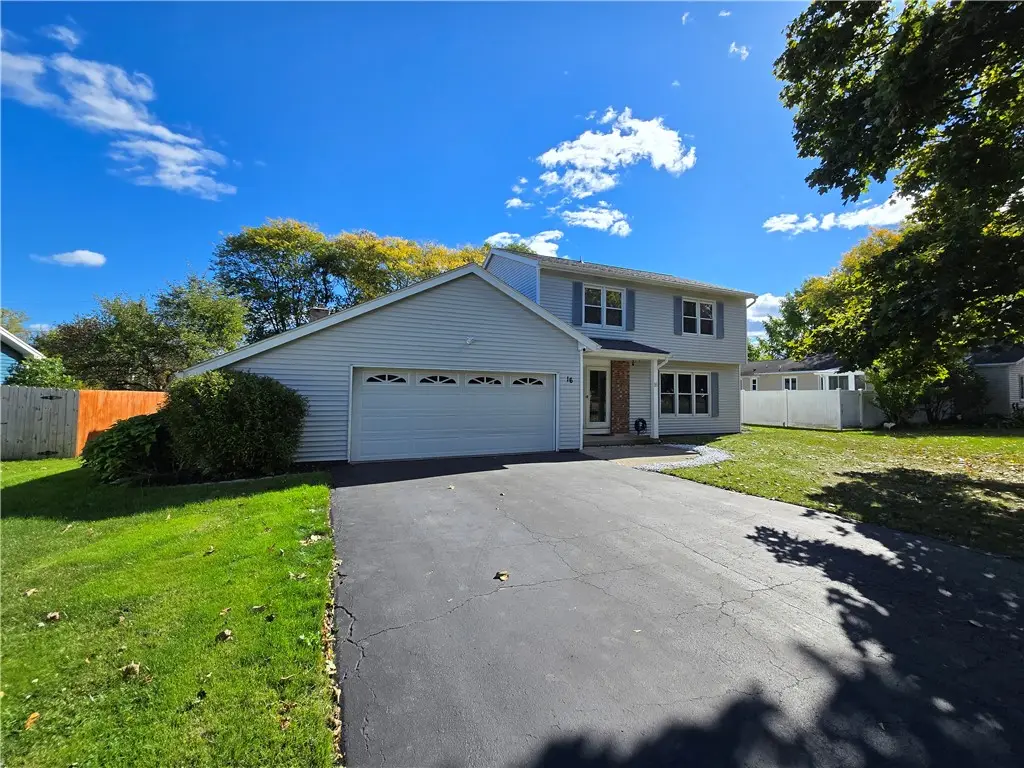 16 Long Park Lane, Rochester, NY 14612 - Image #1