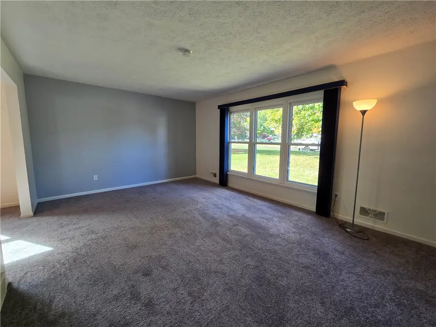 16 Long Park Lane, Rochester, NY 14612 - Image #3