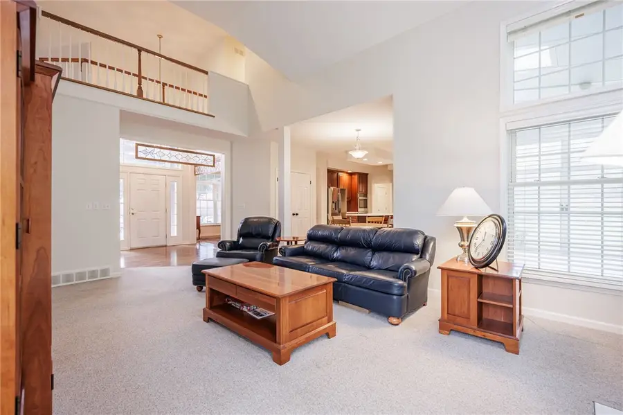 32 Thrush Field, Pittsford, NY 14534 - Image #3