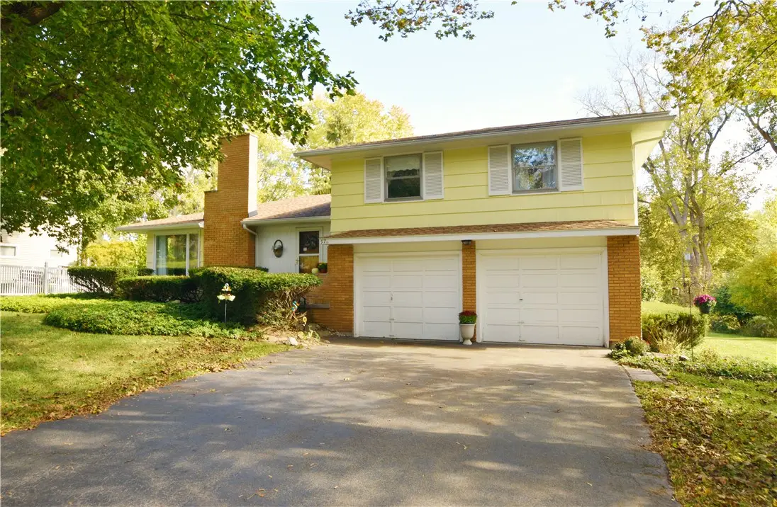 97 Highledge Drive, Penfield, NY 14526 - Image #1