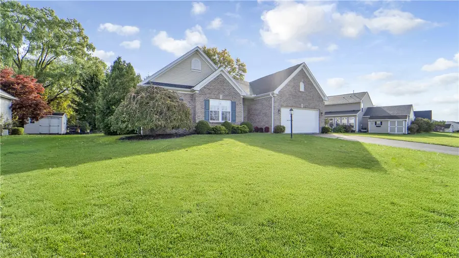 3226 Spragbrook Circle, Macedon, NY 14502 - Image #2