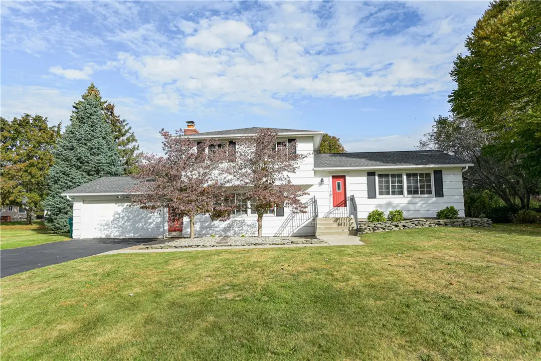 1068 Larkston Drive, Webster, NY 14580 - Image #1