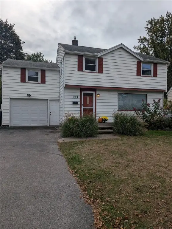 227 Coolidge Road, Rochester, NY 14622