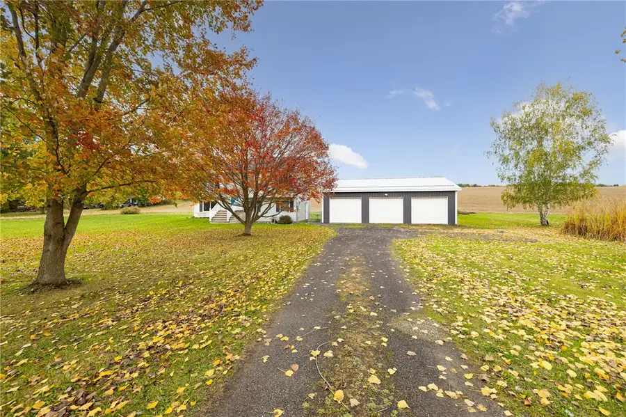 4876 Farnsworth Road, Marion, NY 14505 - Image #3