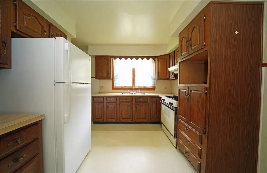 4120 Meads Creek Rd, Painted Post, NY 14870 - Image #3