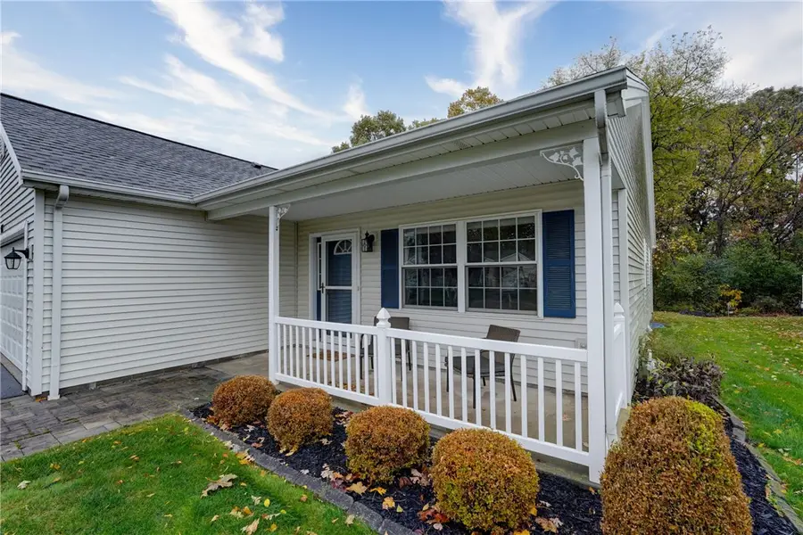 107 Freedom Pond Ln, North Chili, NY 14514 - Image #2