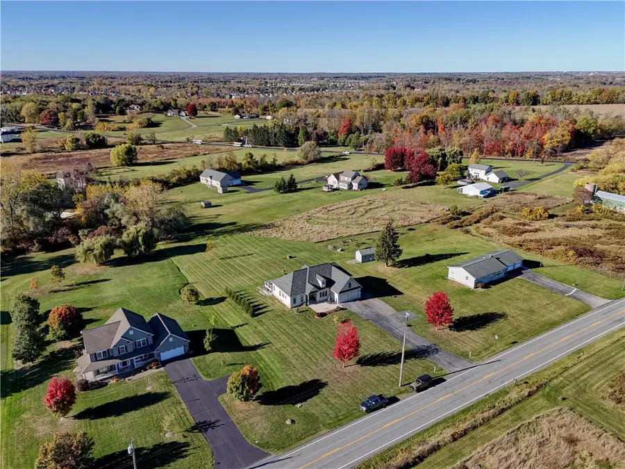 691 Telephone Road, West Henrietta, NY 14586 - Image #3