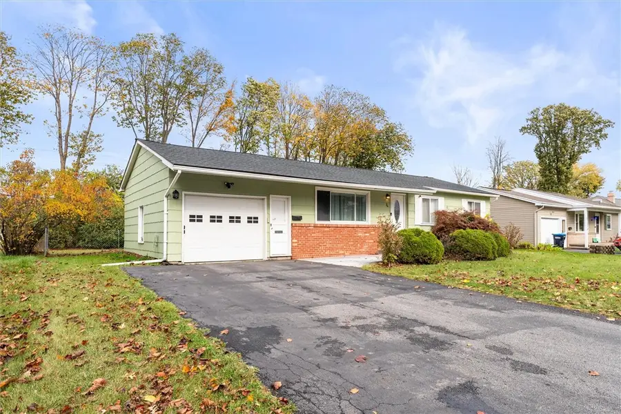 34 Landau Drive, Rochester, NY 14606 - Image #2