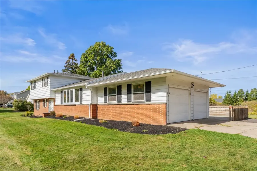 309 Kirk Road, Rochester, NY 14612 - Image #2