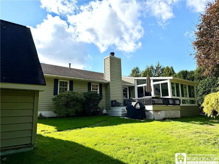 335 Chestnut Street, Fredonia, NY 14063 - Image #3