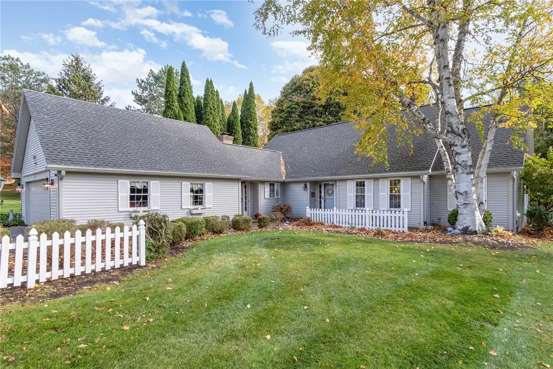 5 Park View Drive, Pittsford, NY 14534 - #1