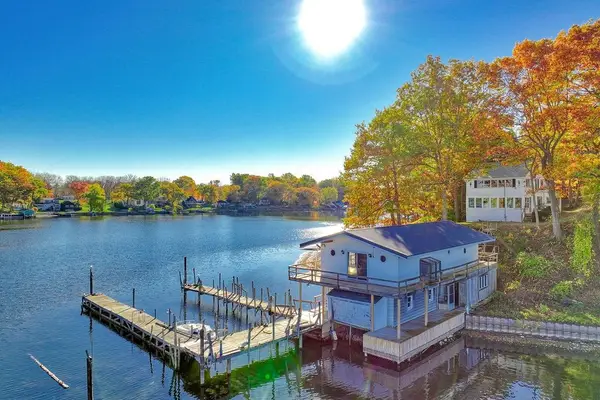 7514 Phelps Avenue, Wolcott, NY 14590