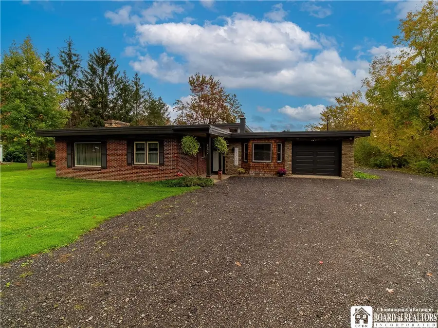 4092 Fluvanna Townline Road, Jamestown, NY 14701 - Image #2