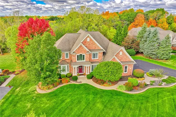 50 Barchan Dune Rise, Victor, NY 14564