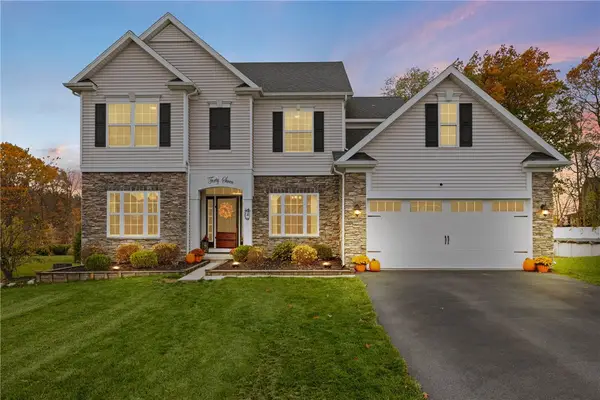 47 Bradgate Park, West Henrietta, NY 14586