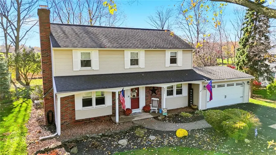 6051 Holly Lane, Farmington, NY 14425 - Image #2