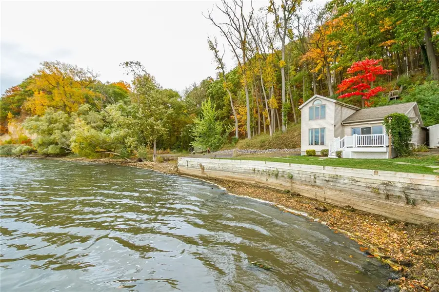 70 Avalon Trail, Webster, NY 14580 - Image #3