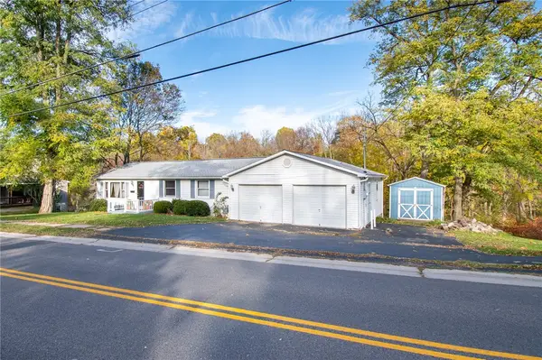 86 Maple Street, Lyons, NY 14489