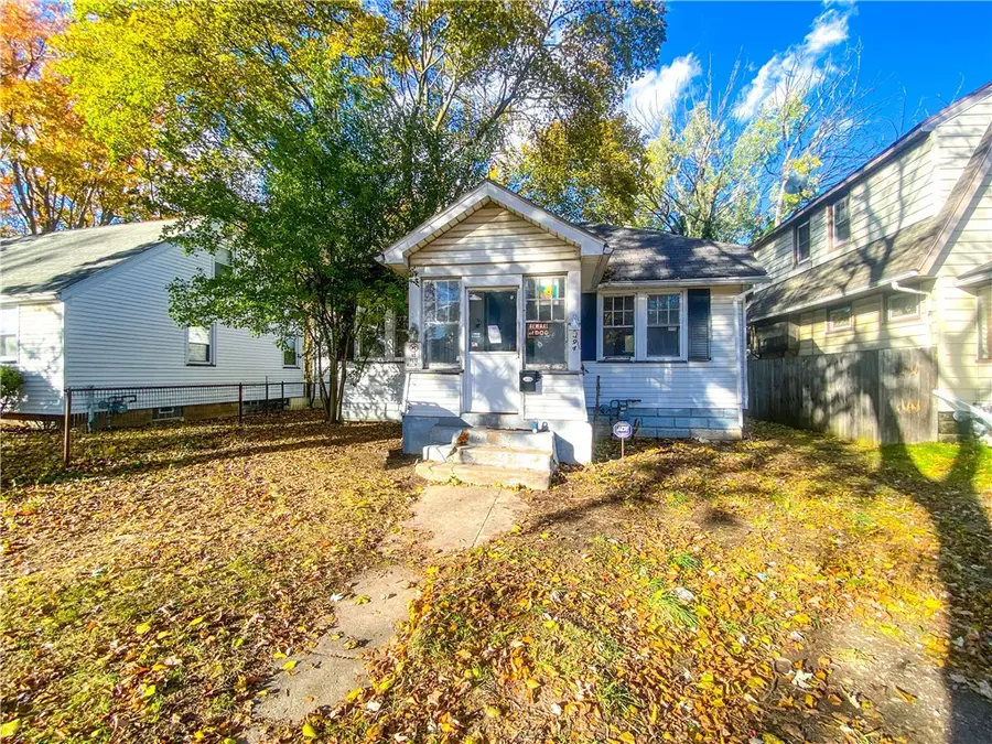 394 Knickerbocker Avenue, Rochester, NY 14615 - Image #2