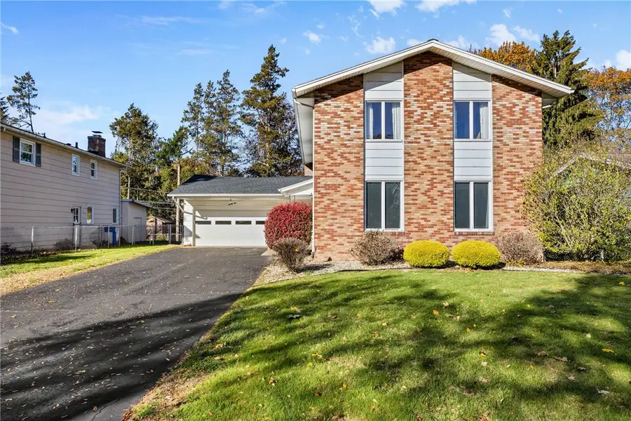 21 Gas Light Lane, Rochester, NY 14610 - Image #2