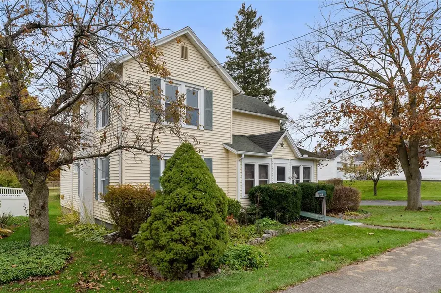 22 Franklin Street, Phelps, NY 14532 - Image #2