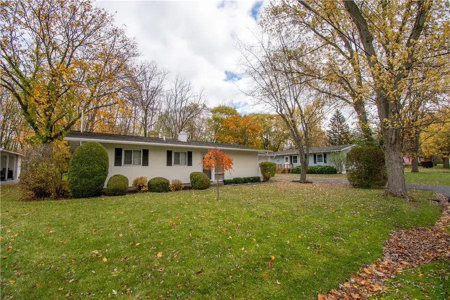 114 Sprucewood Circle, Geneva, NY 14456 - Image #2