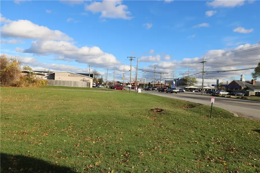 2626 Ridgeway Avenue, Rochester, NY 14626 - #3