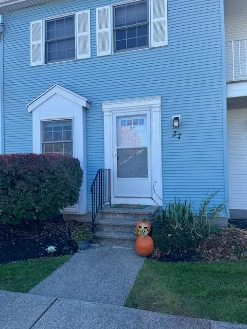 27 Southfield Drive, Webster, NY 14580 - Image #3