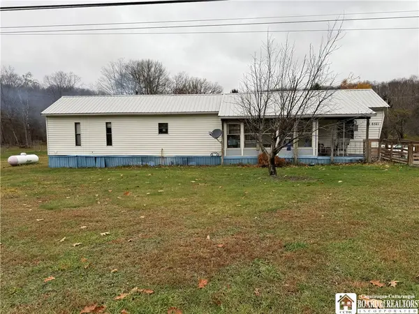 6521 Charlotte Center Road, Sinclairville, NY 14782