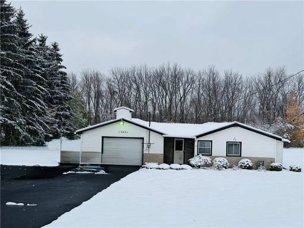 15451 Ridge Road W, Albion, NY 14411 - Image #1