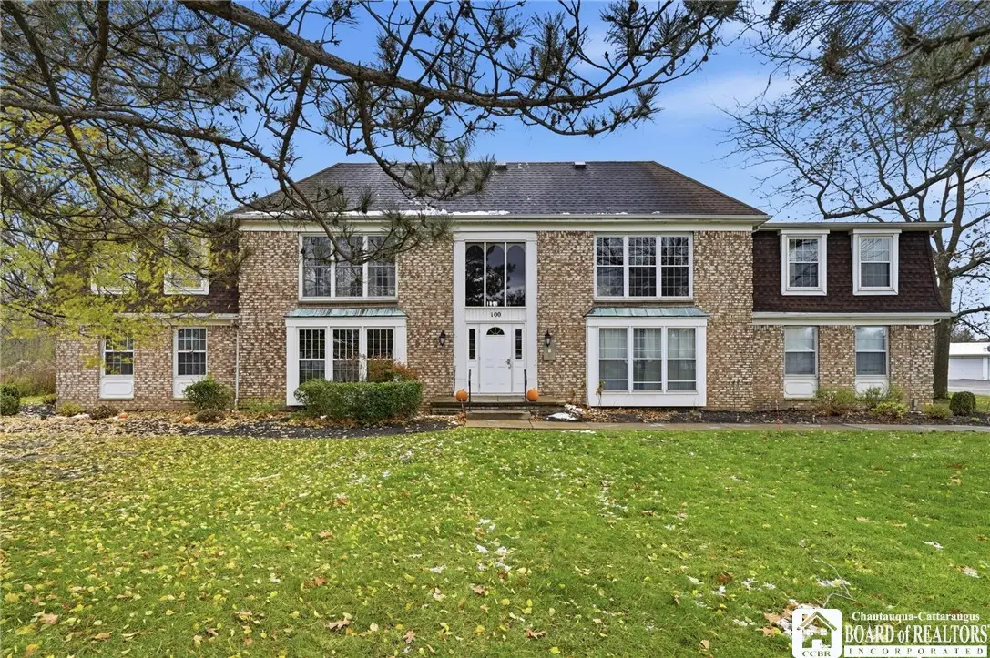 100 Carriage Drive #4, Orchard Park, NY 14127 - Image #1