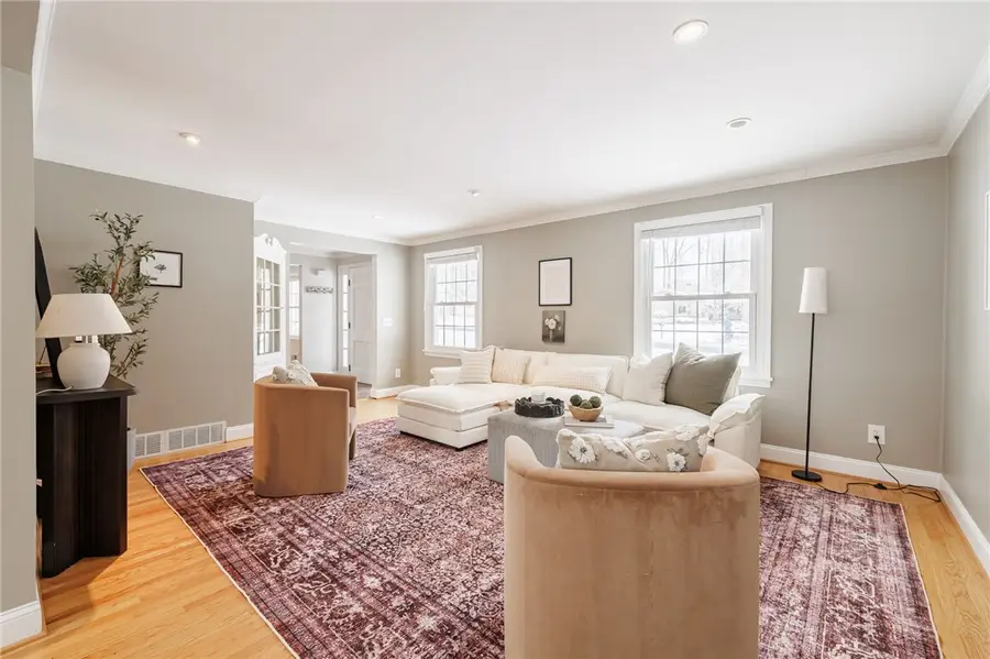 25 Brookside Drive, Fairport, NY 14450 - Image #2