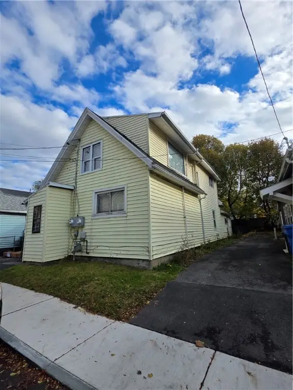 59 Hoeltzer Street, Rochester, NY 14605 - Image #2