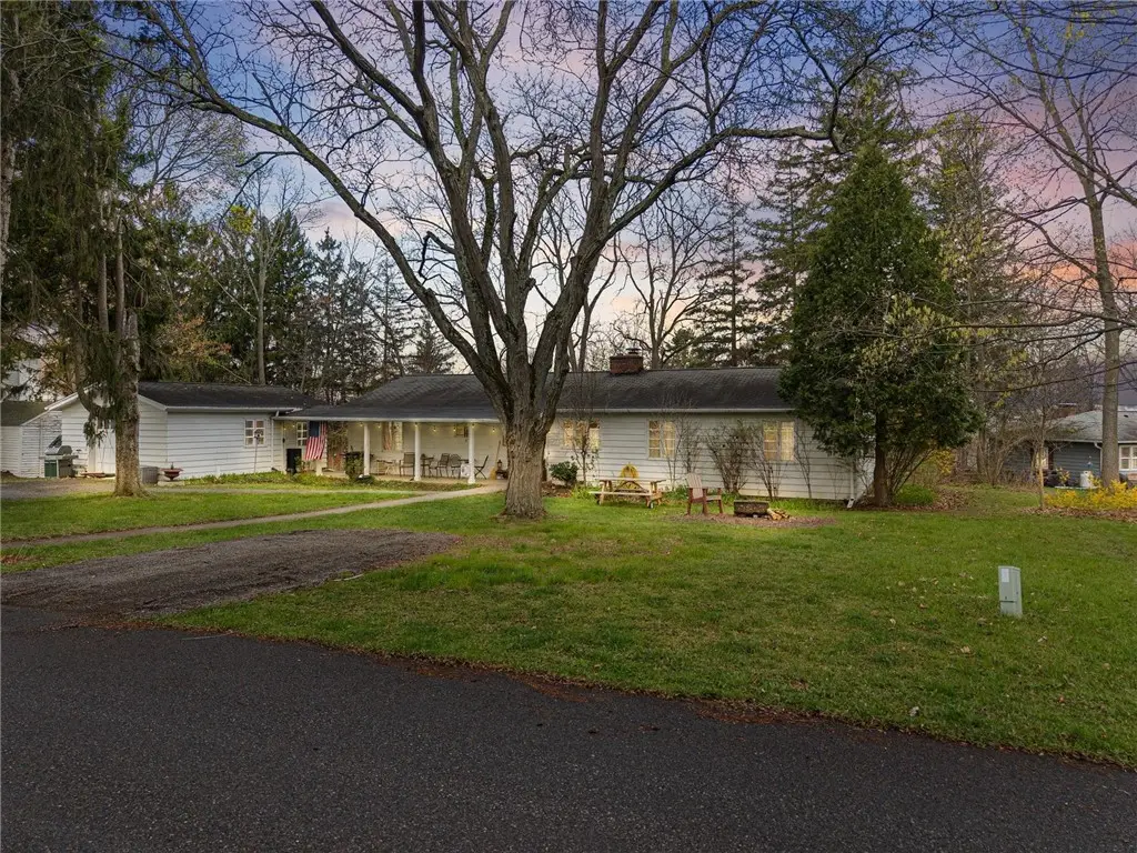 11 Woods End, Aurora, NY 13026 - Image #1