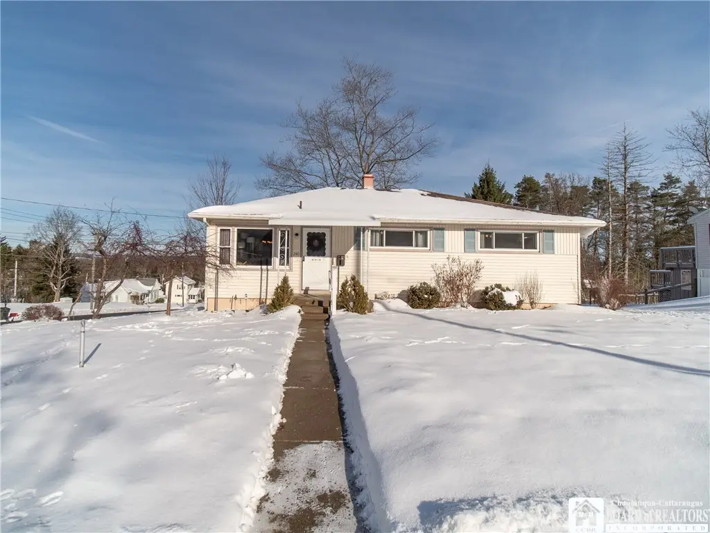 240 Summit Avenue, Jamestown, NY 14701 - Image #1