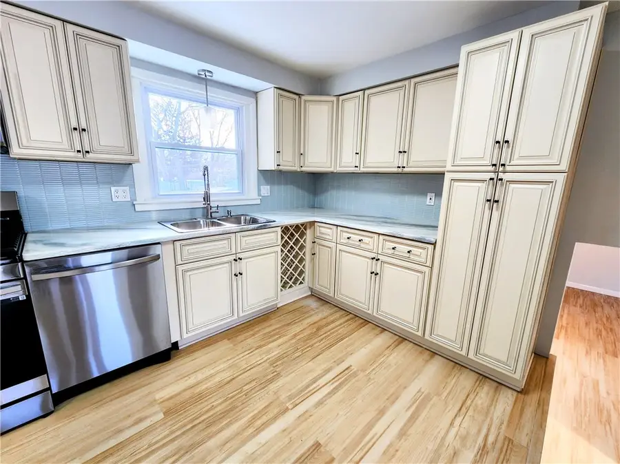 2525 Lyell Road, Rochester, NY 14606 - Image #3