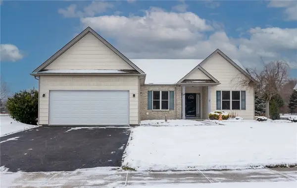 18 Peaceful Harbor Lane, Webster, NY 14580