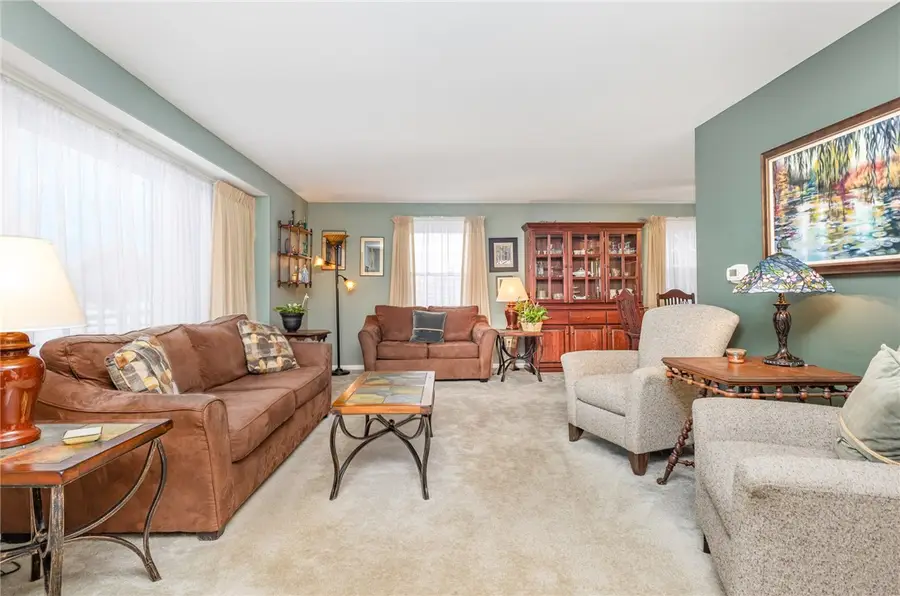 27 Marr Drive, Pittsford, NY 14534 - Image #3