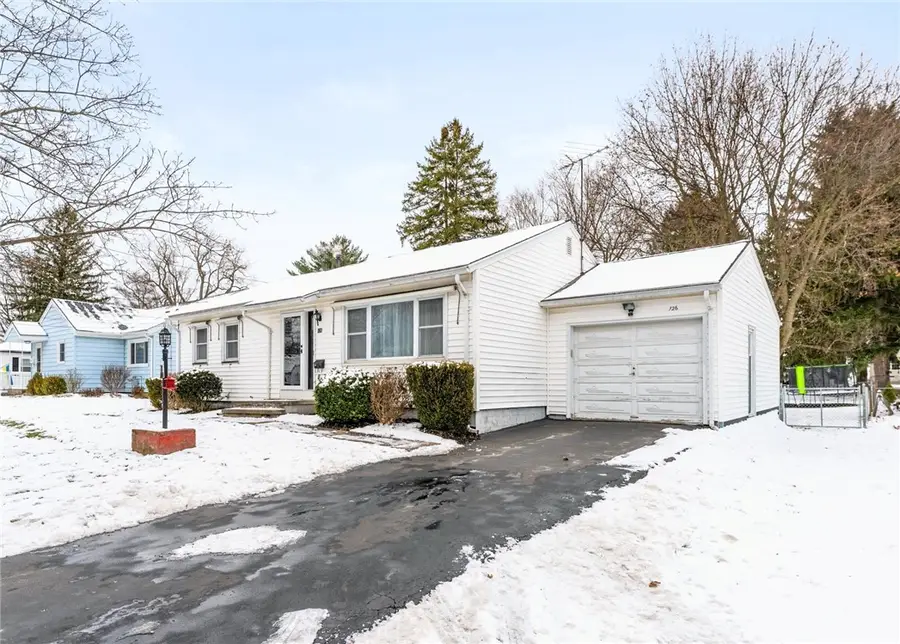 126 High St, Avon, NY 14414 - Image #2