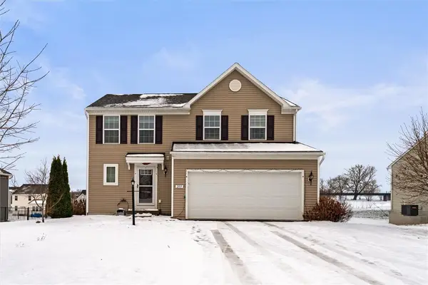 203 Elmcrest Rise, West Henrietta, NY 14586