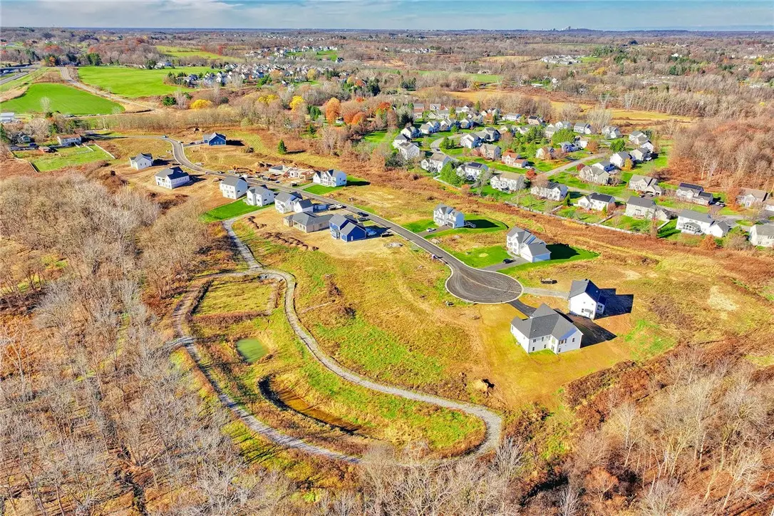 10 Mendon Green Lane, Pittsford, NY 14534 - Image #1