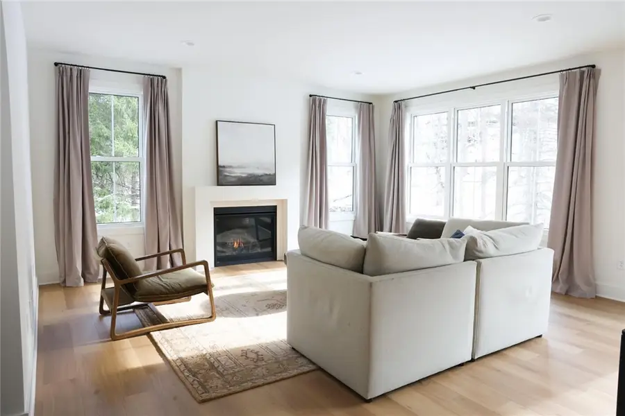 9767 Greiner Road, Clarence, NY 14031 - Image #3